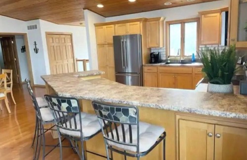 Clear Lake House | Lake View on Lakeview