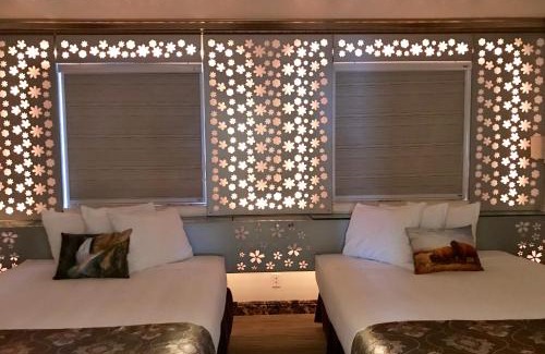 West Yellowstone Hotel | Lake View Suites