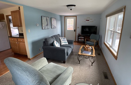 Trempealeau Cottage | Lake View Vacation Rental - Equipped w/Bikes, Kayaks, Grill & Fire Pit