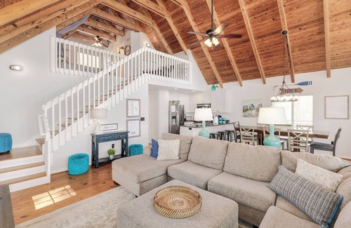 Seneca House | Lakefront 4BR home with sandy beach and big views! Private Dock, 15min Clemson