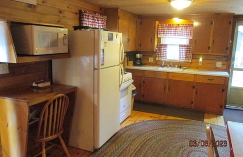 East Wakefield Cottage | Lakefront -Belleau Lake - NH-