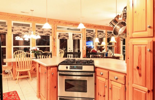 Moncks Corner House | Lakefront home with private dock & boat landing!