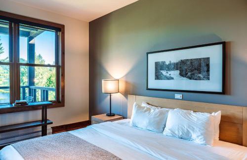 Lac Superieur Village House | Lakefront, Mountain View - 1 Bedroom Resort Suite