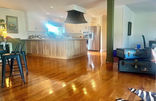 Winchester House | Lakefront w/Private Dock and Walk to Historic Downtown Winchester!