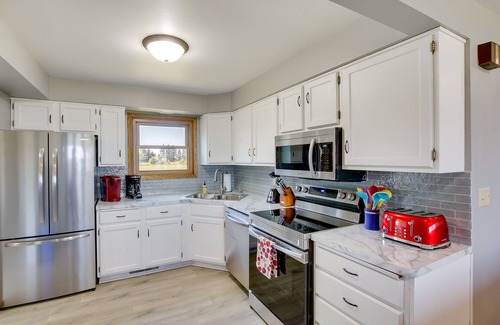 Winneconne House | Lakefront Winneconne Home w/Private Dock!