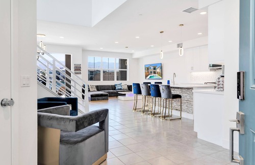 Terra Lago Villa | Lakefront with privet Pool 4 master