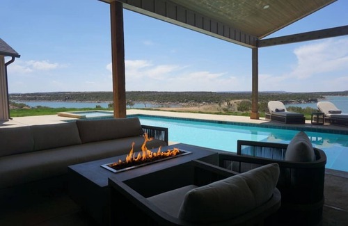 Fluvanna House | Lakehouse on Lake Alan Henry!