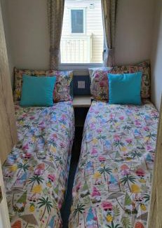 Flookburgh House | Lakeland leisure park sleeps up to 8