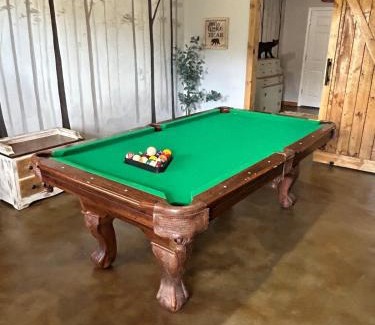 Lynn House | Lakeshore Retreat with Lake Lanier views & hot tub