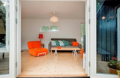 Varmdo House | Lakeside Archipelago House With Pool On Vindö