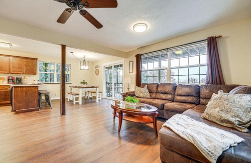 Blue Eye House | Lakeside Blue Eye Escape with Game Room and Hot Tub!