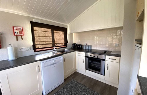 Bethersden Cabin | Lakeside Cabin in Kentish countryside