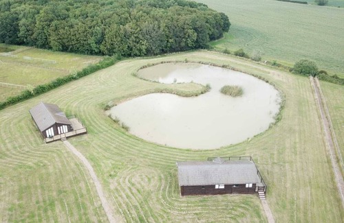 Bethersden Cabin | Lakeside Cabin in Kentish countryside