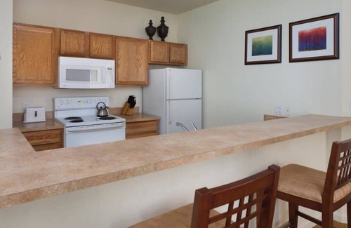 Osage Beach Condo | Lakeside Getaway: 1BR King Suite at Wyndham Ozarks