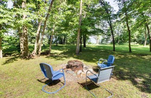 Clitherall House | Lakeside Getaway with Dock West Battle Lake Cabin