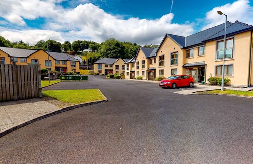 Killaloe Ski Chalet | Lakeside Holiday Homes - Type B