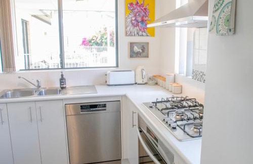 McKail House | Lakeside Living