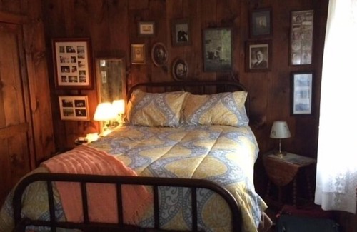 Harrisville Cottage | Lakeside Lodge with Rock Fireplace