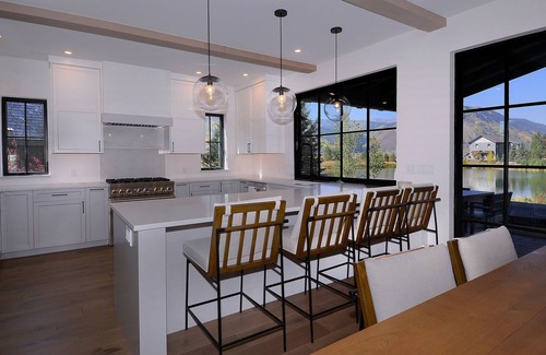Crested Butte House | Lakeview Luxury, Brand new 4BD/3.5BA, hot tub, firepit, views!