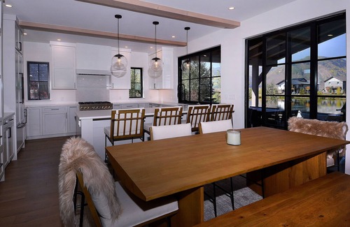 Crested Butte House | Lakeview Luxury, Brand new 4BD/3.5BA, hot tub, firepit, views!