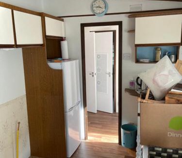 Builth Wells Apartment | Lakeview Lodge, Builth Wells no tradesmen allowed