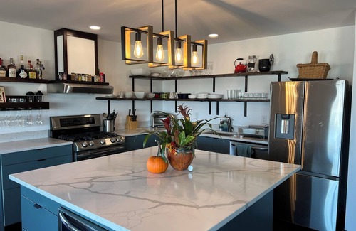 Miller Beach House | Lakeview Retreat—Modern 4BR Steps to Beach, Chefs Kitchen, Fire Pit, Terraces!