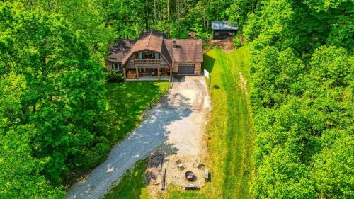 Logan House | Lakewood Cottage