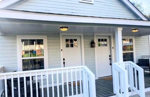 Durham House | Lakewoodlyon Park Renovated Cottage Near Duke 26b