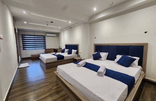 Deoghar Hotel | Lakhdatar Hotel