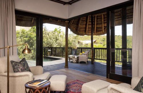 Grahamstown Cabin | Lalibela Game Reserve - Kichaka Lodge