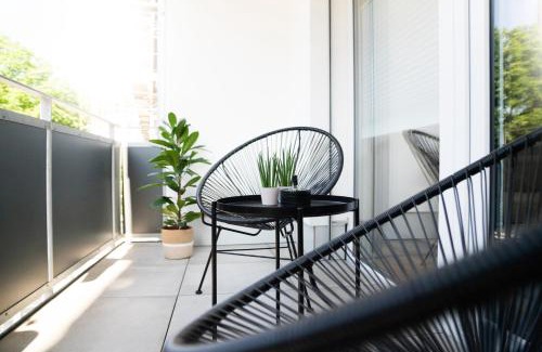 Tuebingen Apartment | LaMiaCasa City 105qm Prime-near Uni & Hospitals
