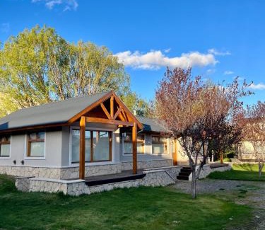 Junin de los Andes Hotel | Land Park - Hostería y Cabañas