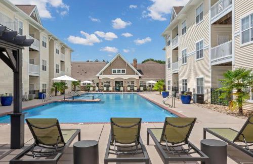 Indian Trail Apartment | Landing Apartments - Indian Trail