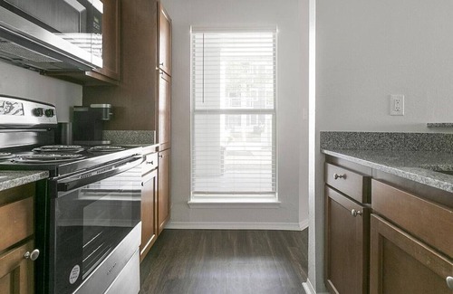 Blue Ash Apartment | Landing at Altitude Blue Ash - 2 Bedrooms in Downtown Blue Ash