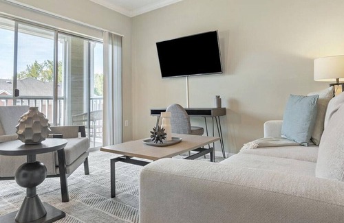 McCain Apartment | Landing at Bexley at Triangle Park - 1 Bedroom in Downtown Cary