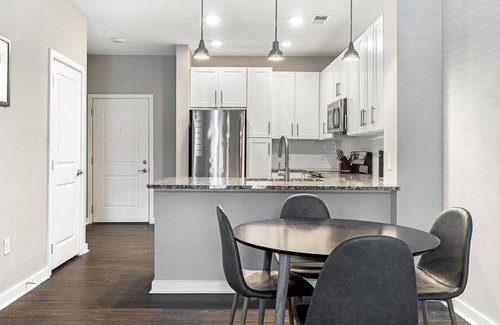 Chapel Hill Apartment | Landing at Blu on Farrington - 1 Bedroom in Woodland Acres