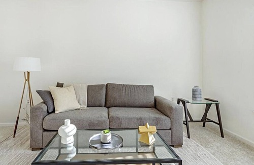 Jamestown Apartment | Landing at Crowne at James Landing Apartments - 1 Bedroom in Downtown High Point