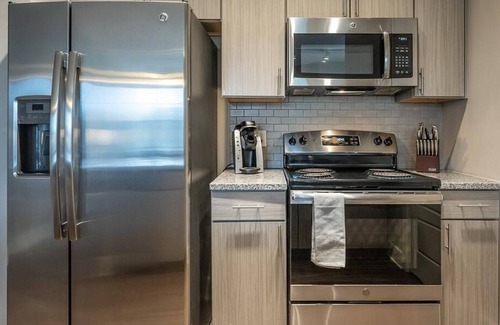 West Ashley Apartment | Landing at Heyward West Ashley - 1 Bedroom in West Ashley