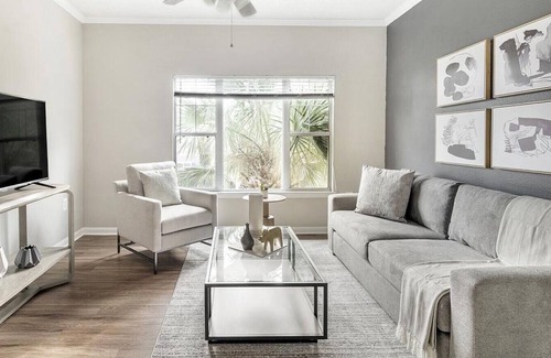 Sanford Apartment | Landing at Lakes Edge - 1 Bedroom in Downtown Sanford