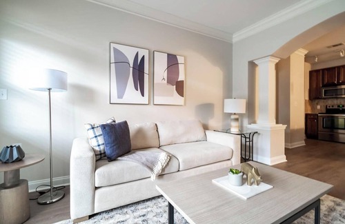 Cary Apartment | Landing at The Arboretum - 2 Bedrooms in The Ar.