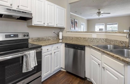Germantown Apartment | Landing at The Bridges At Germantown - 2 Bedrooms in Downtown Germantown