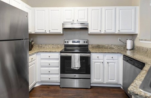 Germantown Apartment | Landing at The Bridges At Germantown - 2 Bedrooms in Downtown Germantown