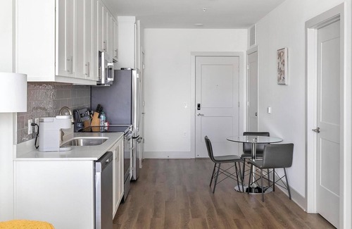 Huntsville Apartment | Landing at The Gallery - 1 Bedroom in West Hunt.
