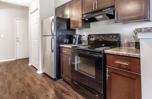 Germantown Apartment | Landing at The Grove at Germantown - 1 Bedroom in Hunters Run