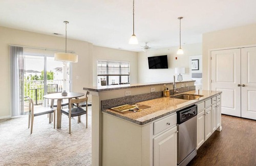 Acton Apartment | Landing at The Timbers - 2 Bedrooms in Perry Township