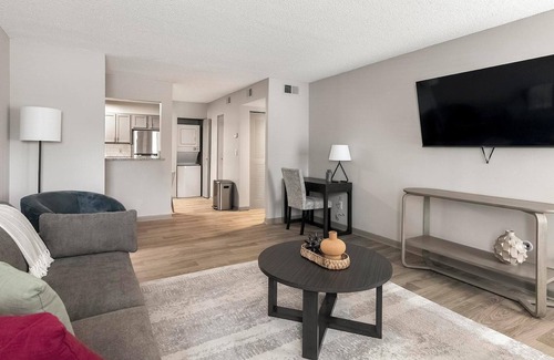 Huntsville Apartment | Landing | Beautiful 1BD, Clubhouse, Gym