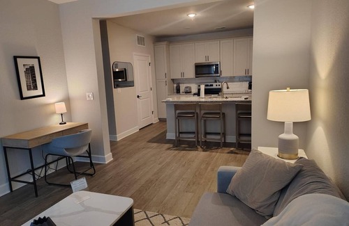 Newberry Apartment | Landing | Chic 2BD, Pool, Gym