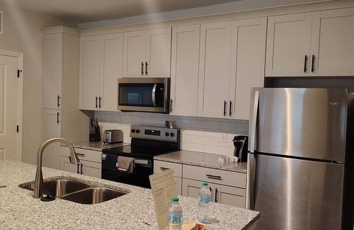 Newberry Apartment | Landing | Chic 2BD, Pool, Gym