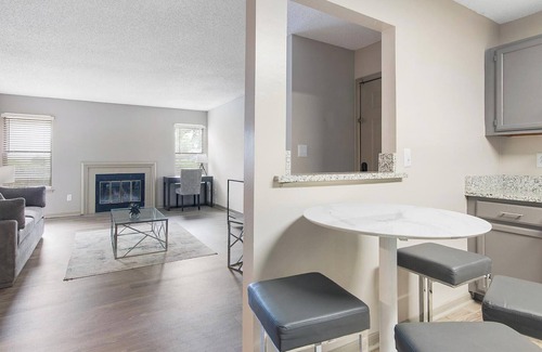 Huntsville Apartment | Landing | Modern 2BD, Pool, Clubhouse