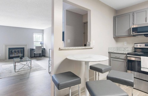 Huntsville Apartment | Landing | Modern 2BD, Pool, Clubhouse